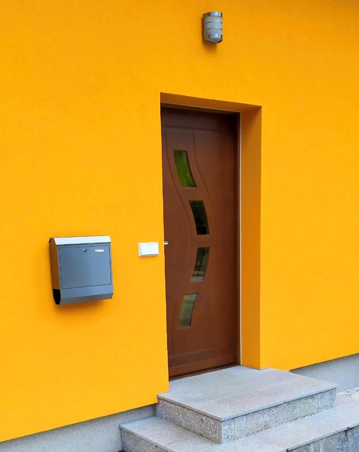 Atzbach Ferienwohnung מראה חיצוני תמונה